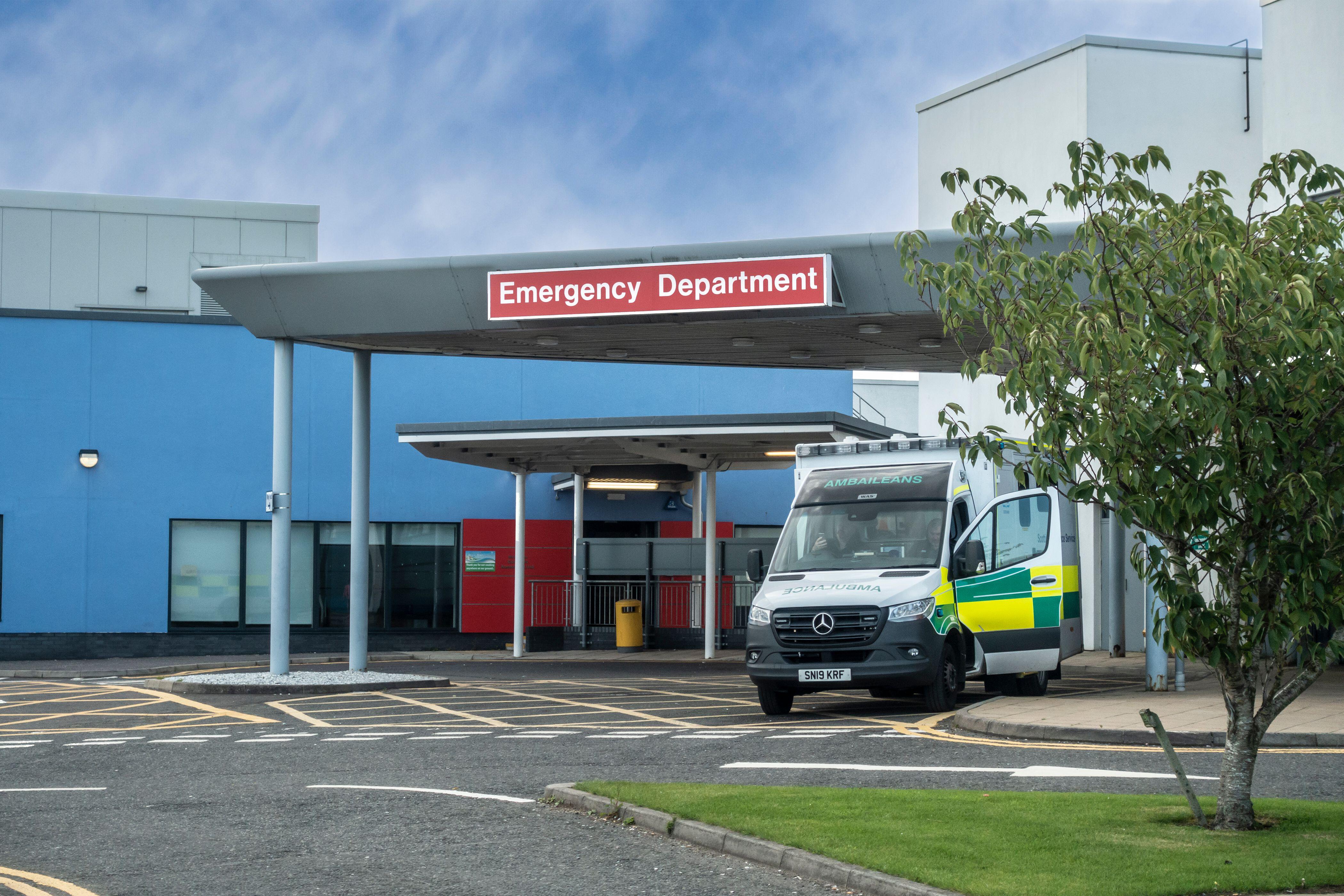 Rise In Ayrshire And Arran Patients Waiting Over 12 Hours In A E   Crosshouse Hospital AandE Alamy 